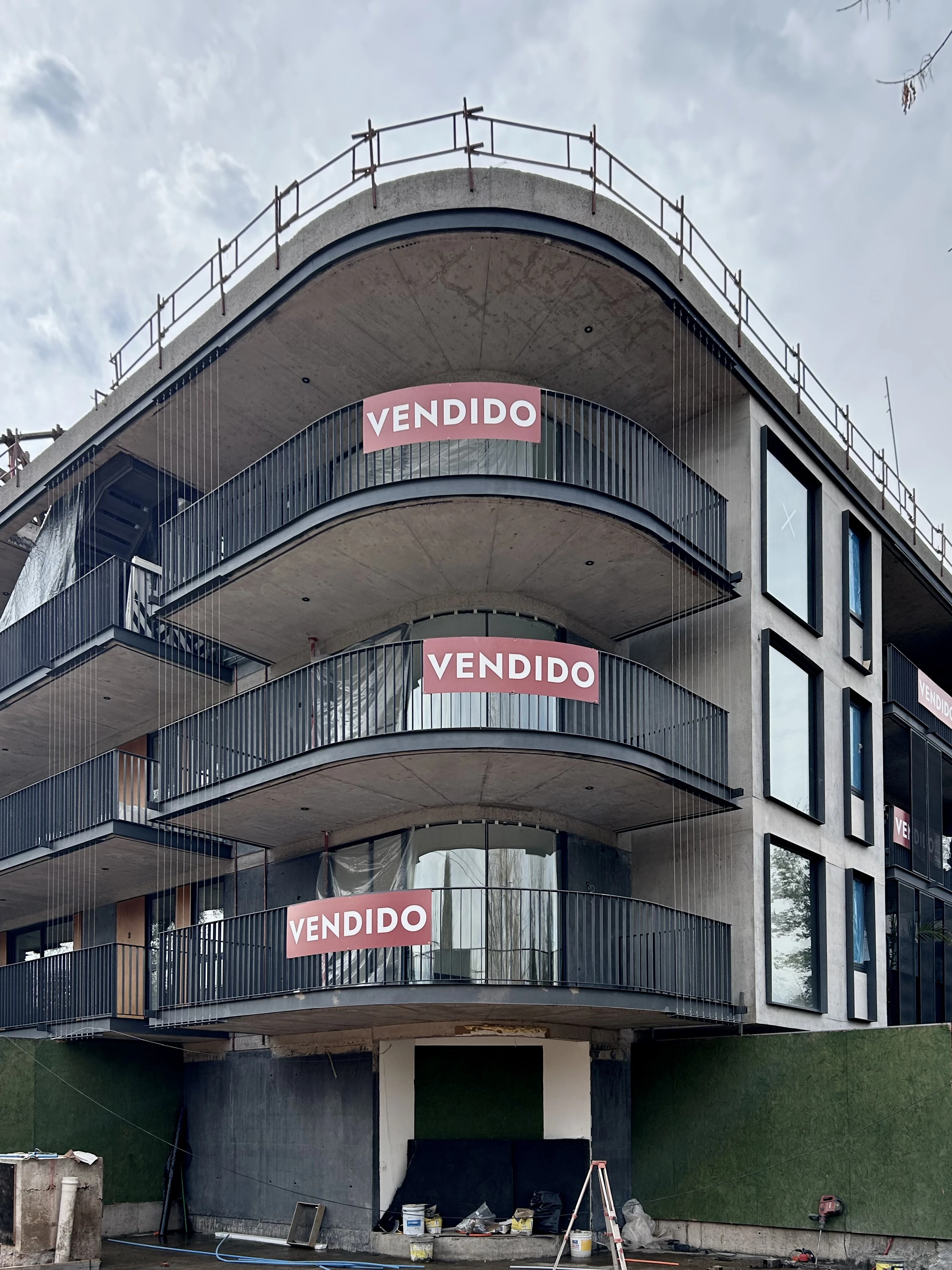 Edificio Francisco de Aguirre, Francisco de Aguirre 3871, Vitacura